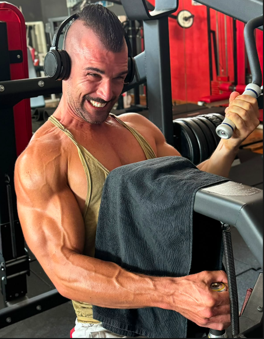 Il Profeta della verità durante un allenamento